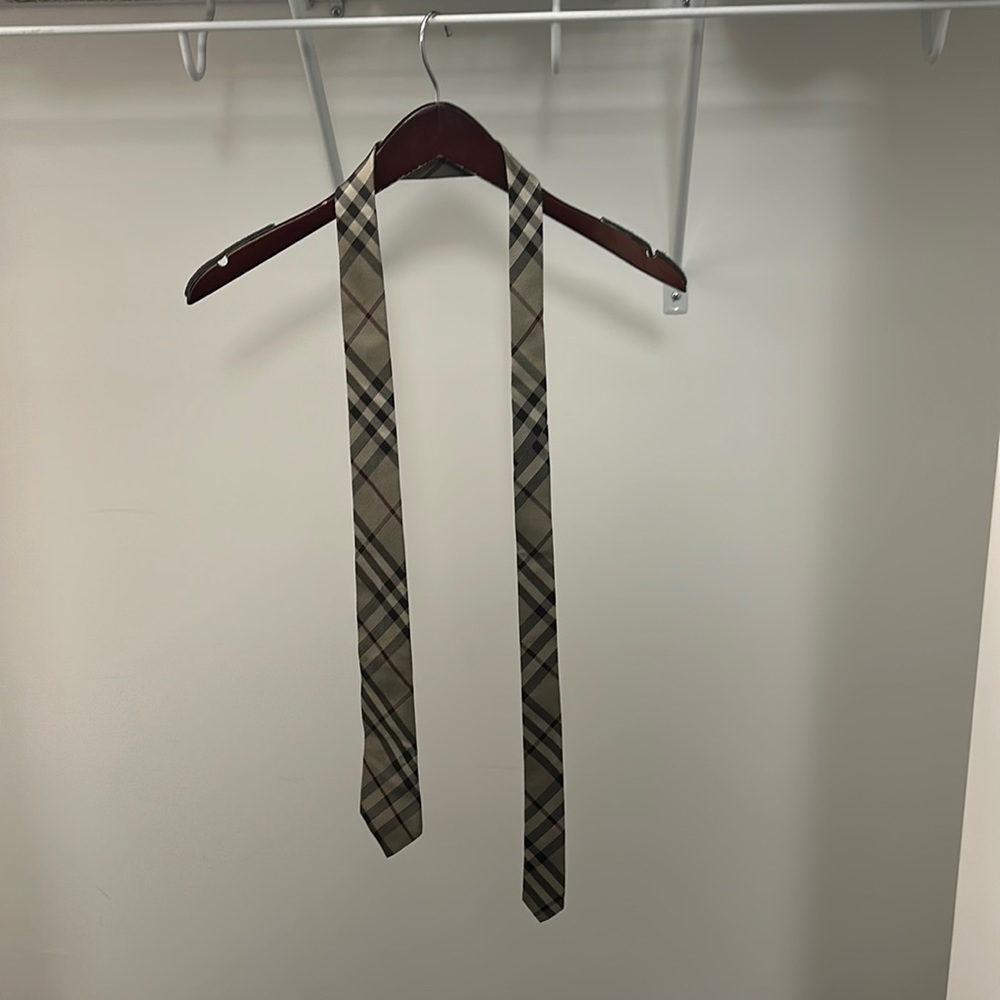 Burberry tie
